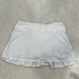 LULULEMON | sz 4 white tennis skirt